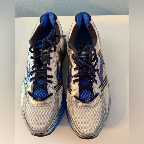 Brooks Other - BROOKS Adrenaline GTS 14 Men’s Running Shoes Size 10.5 Silver Blue Support